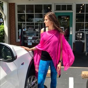 Hard Tail high rise blue tie dye Capri